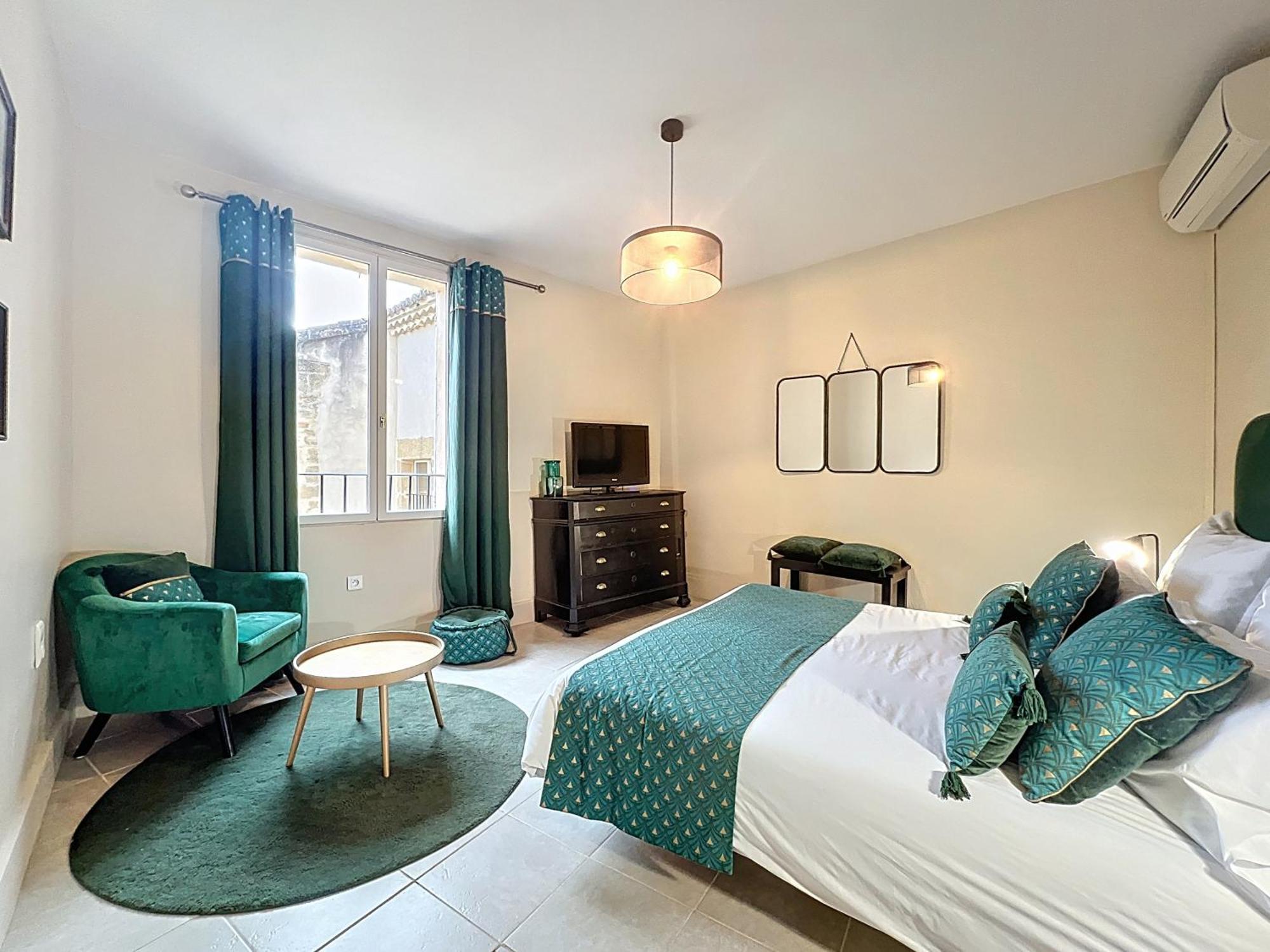 Chambres D'Hotes La Maison De Leonie Collias Zewnętrze zdjęcie